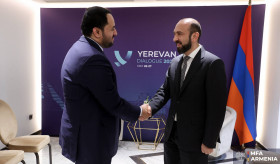 ՀՀ ԱԳ նախարարի և Կատարի Պետության պետնախարարի հանդիպումը YD