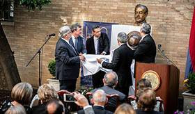 Հայաստանի Հանրապետության 100-ամյակին նվիրված միջոցառումը և ԱՄՆ-ում ՀՀ առաջին դեսպան Արմեն Գարոյի կիսանդրու բացման արարողությունը Վաշինգտոնում ՀՀ դեսպանությունում