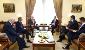Встреча и.о. министра иностранных дел Зограба Мнацаканяна с сопредседателями Минской группы ОБСЕ