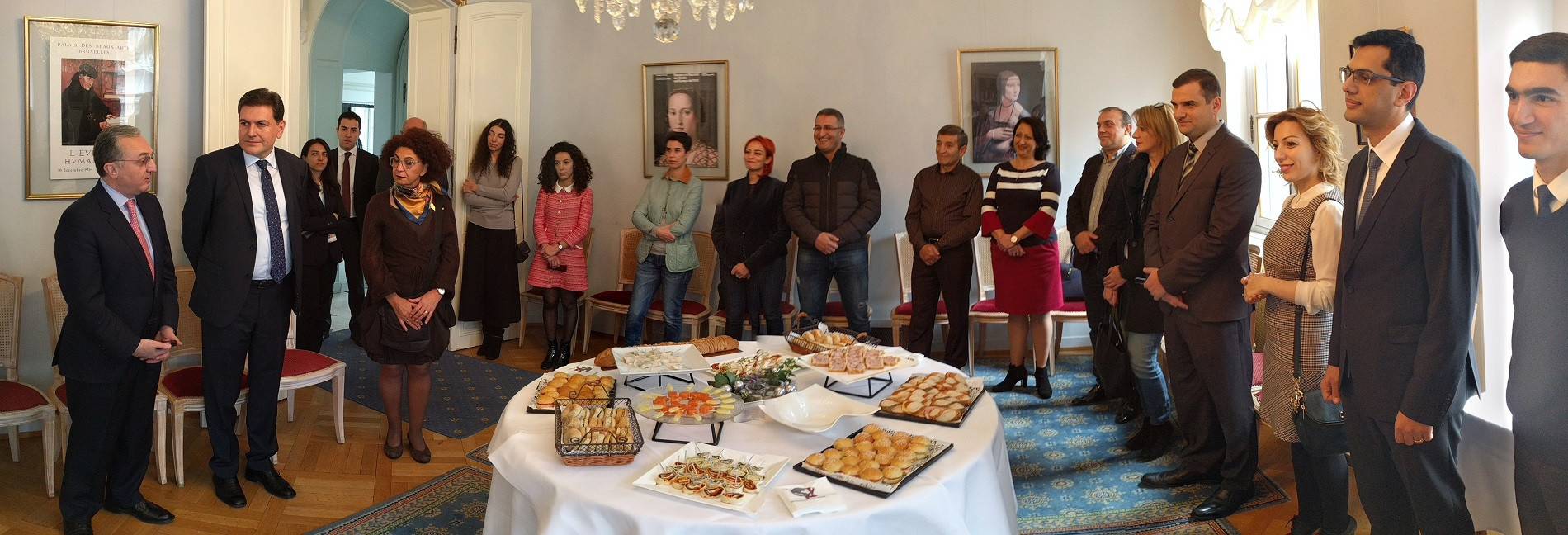 Зограб Мнацаканян встретился с армянской общиной Страсбурга и с должностными лицами Совета Европы армянского происхождения