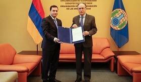 Հայաստանի մշտական ներկայացուցիչը հավատարմագիրը հանձնեց Քիմիական զենքի արգելման կազմակերպության գլխավոր տնօրենին