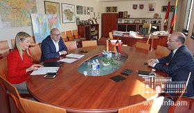 Դեսպան Տիգրան Մկրտչյանի և Կաունասի քաղաքապետի հանդիպումը