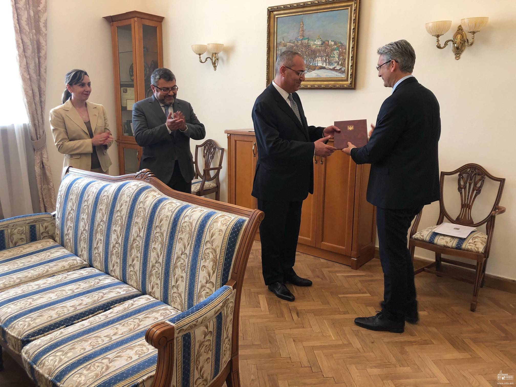 Օդեսայում Հայաստանի գլխավոր հյուպատոսը ստացավ իր էկզեկվատուրան