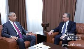 Встреча Министра иностранных дел Республики Армения Зограба Мнацаканяна с Министром иностранных дел Арцаха Масисом Маиляном