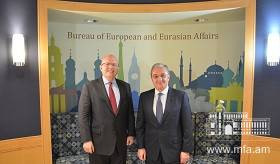 Встреча Зограба Мнацаканяна с исполняющим обязанности помощника госсекретаря США по делам Европы и Евразии Филиппом Рикером