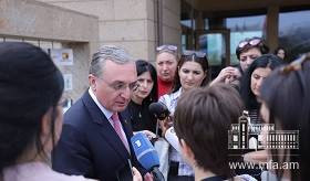 Foreign Minister Zohrab Mnatsakanyan’s briefing with Journalists on the Results of the Meeting with Marz and Community Governors in Gyumri