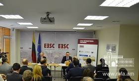 Զոհրաբ Մնացականյանի հանդիպումը Արևելյան Եվրոպայի հետազոտությունների կենտրոնում