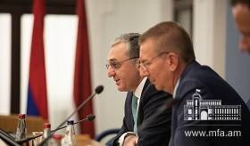 Речь министра иностранных дел Зограба Мнацаканяна  на совместной пресс-конференции с министром иностранных дел Латвии Эдгарсом Ринкевичсом