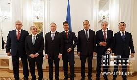 Министр иностранных дел Зограб Мнацаканян принял участие во встрече министров иностранных дел стран-членов ОДКБ