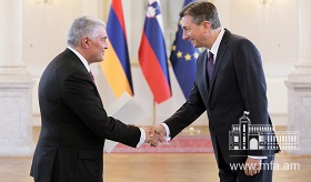Դեսպան Հովակիմյանն իր հավատարմագրերը հանձնեց Սլովենիայի նախագահին