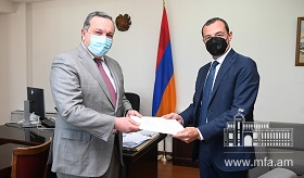 The Ambassador of Italy presented the copy of his credentials to the Deputy Foreign Minister