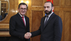 Meeting of the Foreign Minister of Armenia Ararat Mirzoyan with the OSCE Minsk Group Co-Chair of France Brice Roquefeuil