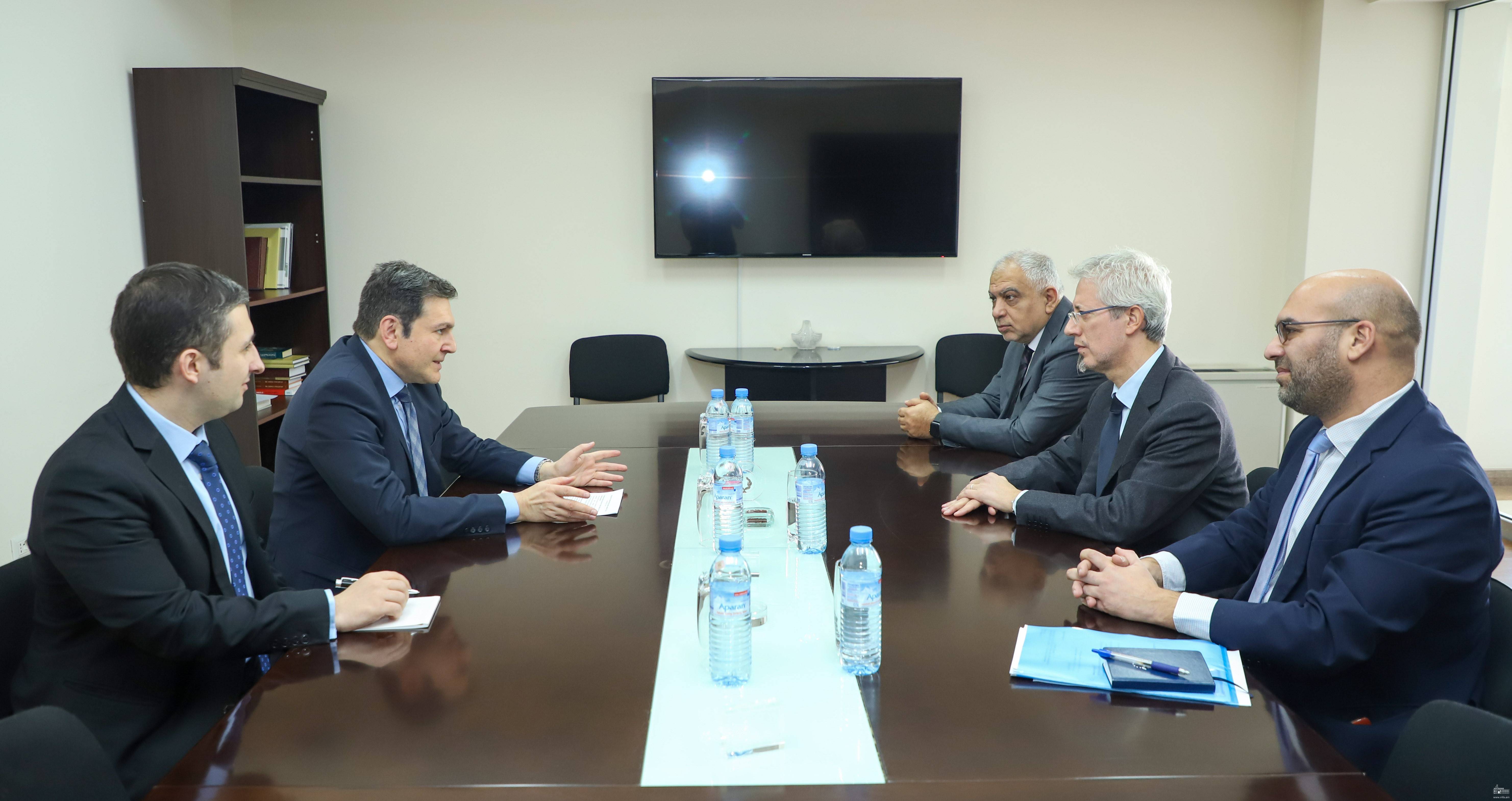 The newly-appointed Ambassador of the Republic of Cyprus handed over a ...