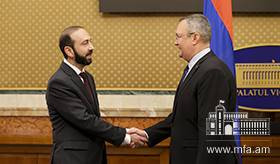 Հայաստանի ԱԳ նախարարի հանդիպումը Ռումինիայի վարչապետի հետ