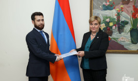 ՀՀ-ում ԿԽՄԿ պատվիրակության նորանշանակ ղեկավարն իր հավատարմագրերն է հանձնել ՀՀ ԱԳ նախարարի տեղակալին