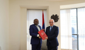 The newly appointed Ambassador of Angola handed over the copy of his credentials to the Deputy Foreign Minister of Armenia