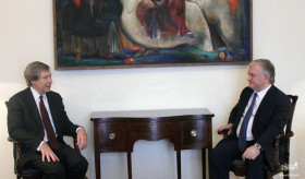 Foreign Minister Edward Nalbandian received James Warlick, the US Co-Chair of the OSCE Minsk Group