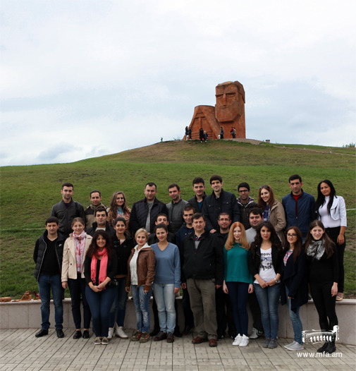 Students of the Diplomatic School visit Artsakh
