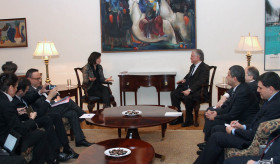 Глава МИД Армении принял госсекретаря Франции по вопросам Развития и франкофонии