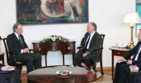 Министр иностранных дел Армении принял вице-заместителя генерального секретаря НАТО