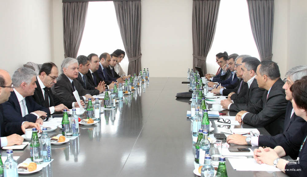 В министерстве иностранных дел состоялось с совещание участием представителей Армянских национальных комитетов АРФД
