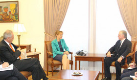 Foreign Minister of Armenia received the Vice-President of the German Bundestag