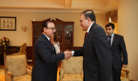 Ambassador Melkonian met the Minister of Communication and Information Technology of Egypt