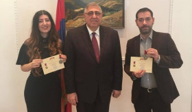 Ավստրիայում Հայաստանի դեսպանը մեդալներ է շնորհել ավստրիահայ համայնքի մշակույթի գործիչներին