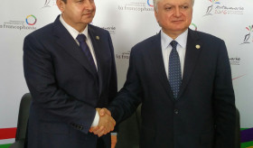 Հայաստանի արտգործնախարարը հանդիպեց Սերբիայի առաջին փոխվարչապետ, ԱԳ նախարարին
