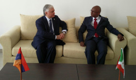 Встреча Эдварда Налбандяна с министром ИД Бурунди 