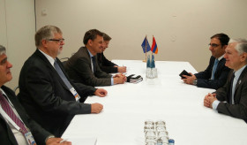 Հայաստանի արտգործնախարարը հանդիպեց ԵՄ հատուկ ներկայացուցչին