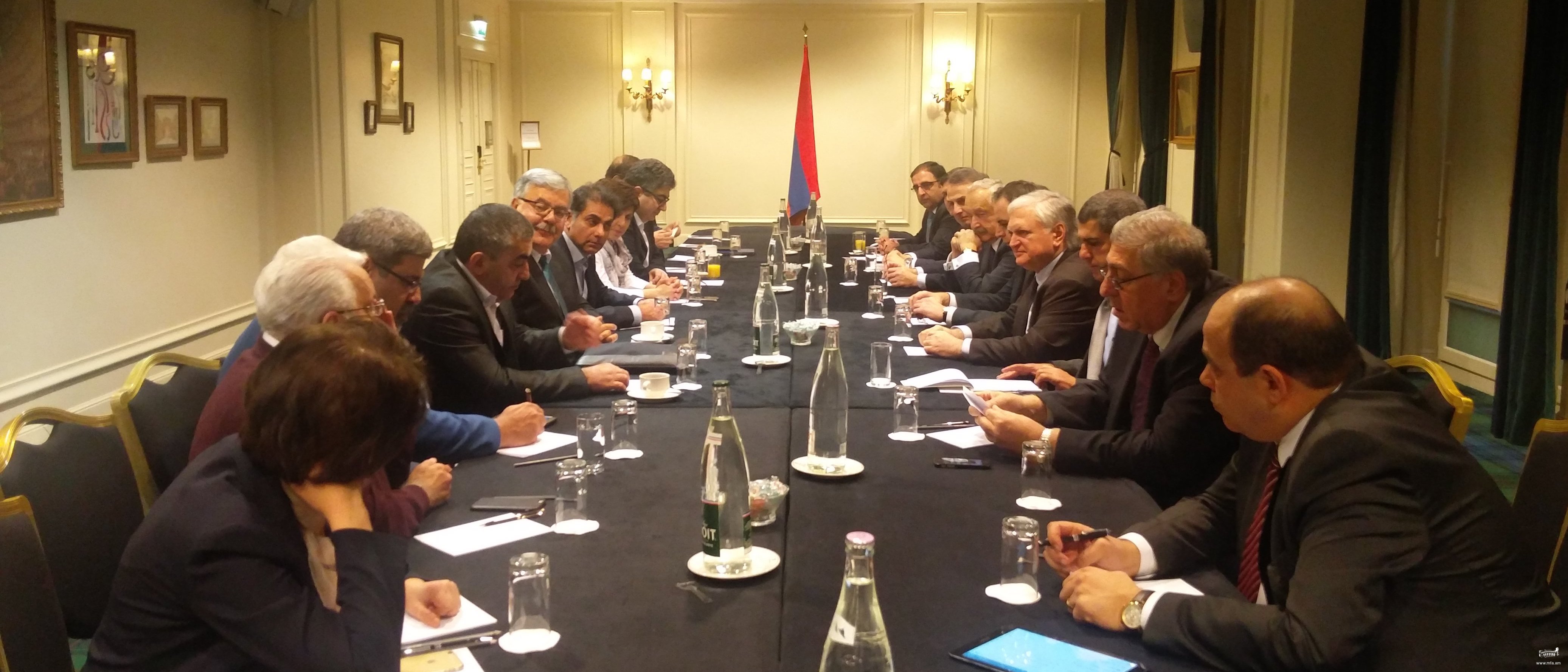 Edward Nalbandian a eu une rencontre avec les responsables du Comité de Défense de la Cause Arménienne