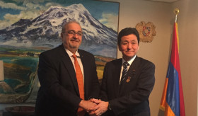Ճապոնիայի արտաքին գործերի պետնախարարը պարգևատրվել է ՀՀ ԱԺ պատվո մեդալով