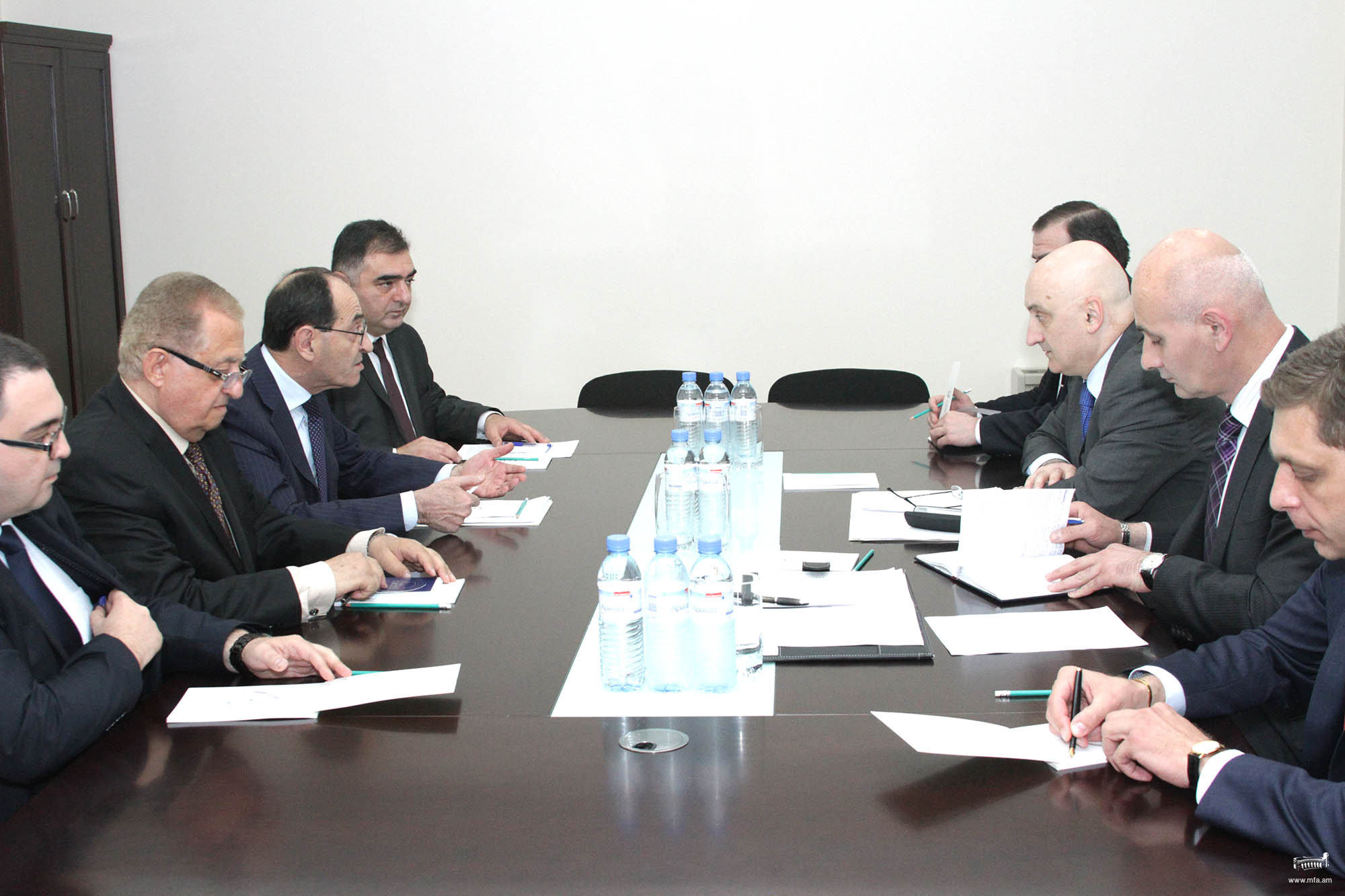 В Министерстве иностранных дел Республики Армения прошли армяно-грузинские консультации