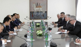 Министр иностранных дел Армении принял помощника министра иностранных дел Китая