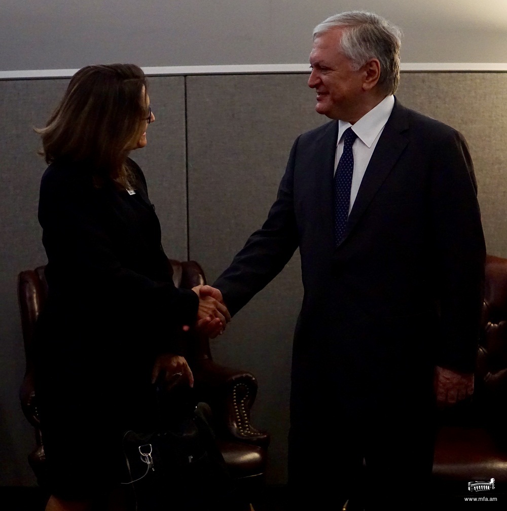 Le Ministre des Affaires étrangères d’Arménie a eu une rencontre avec son homologue canadien