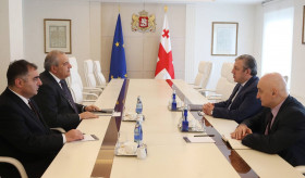 Встреча посла Садояна с премьер-министром Грузии Георгием Квирикашвили