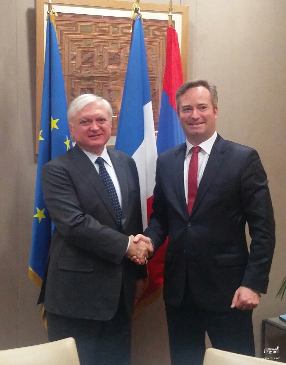 Министр иностранных дел Армении встретился с госсекретарем  иностранных дел Франции