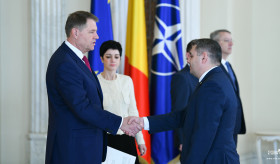 Ambassador Minasyan presented his credentials to the President of Romania