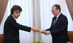 The newly appointed Ambassador of Japan presented the copy of his credentials to the Foreign Minister