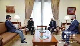 Министр иностранных дел Арарат Мирзоян провел встречу с президентом Арцаха Араиком Арутюняном