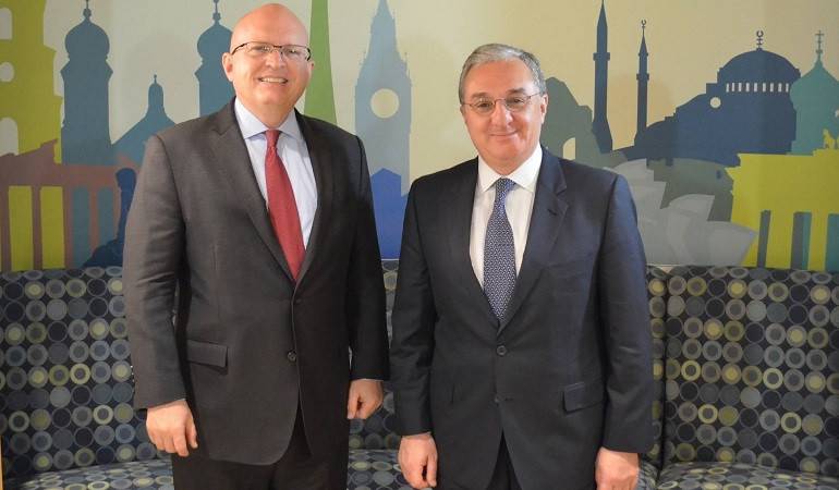 Phone conversation of Foreign Minister of Armenia Zohrab Mnatsakanyan with Philip Reeker, the U.S. Acting Assistant Secretary for European and Eurasian Affairs