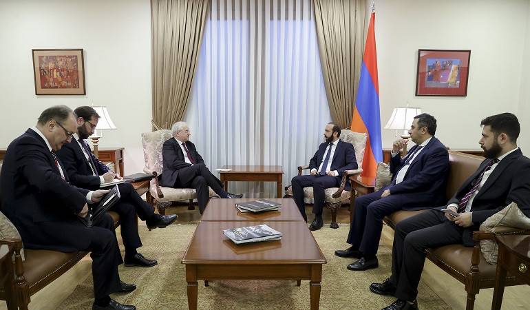 Встреча министра иностранных дел Республики Армения со специальным представителем министра иностранных дел РФ