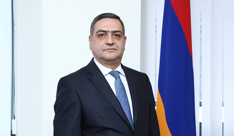 ՀՀ նախագահի հրամանագիրը Կատարի Պետությունում Հայաստանի Հանրապետության արտակարգ և լիազոր դեսպան նշանակելու վերաբերյալ