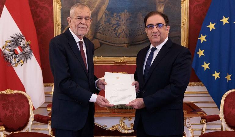 Ambassador of Armenia to Austria presented his credentials to the Federal President